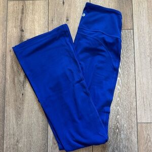 Lululemon Groove HR Flare dark Blue Leggings